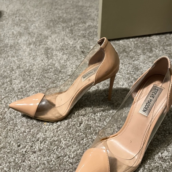 Steve Madden Nude Heel - Picture 2 of 2